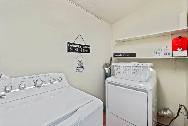 $685,000 | 3510 Southridge Drive, Austin, TX 78704