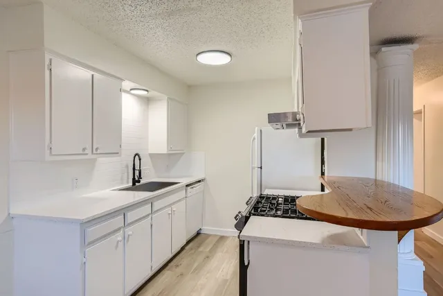 $685,000 | 3510 Southridge Drive, Austin, TX 78704