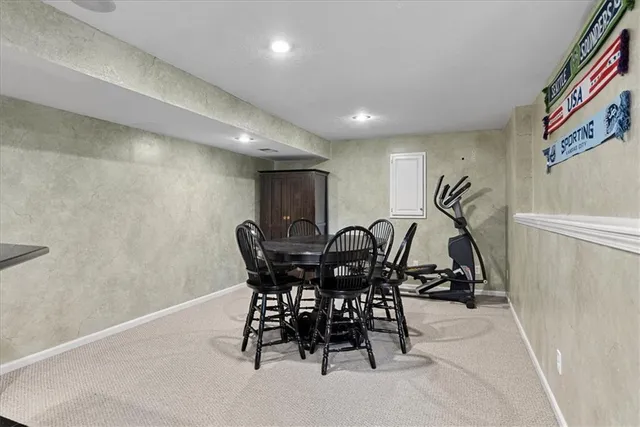 $550,000 | 6714 West 148th Terrace, Overland Park, KS 66223