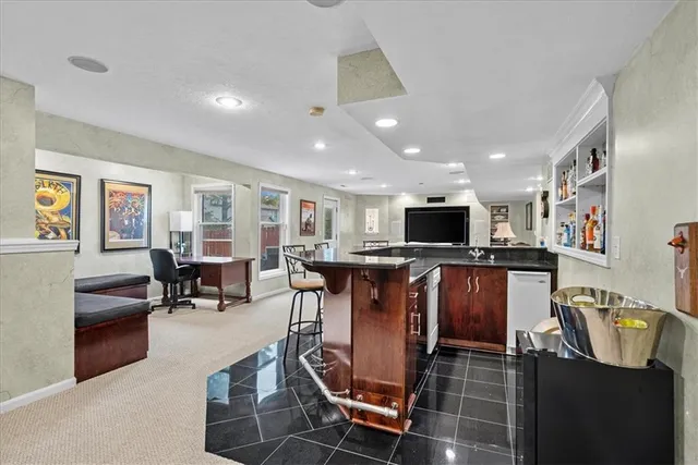 $550,000 | 6714 West 148th Terrace, Overland Park, KS 66223