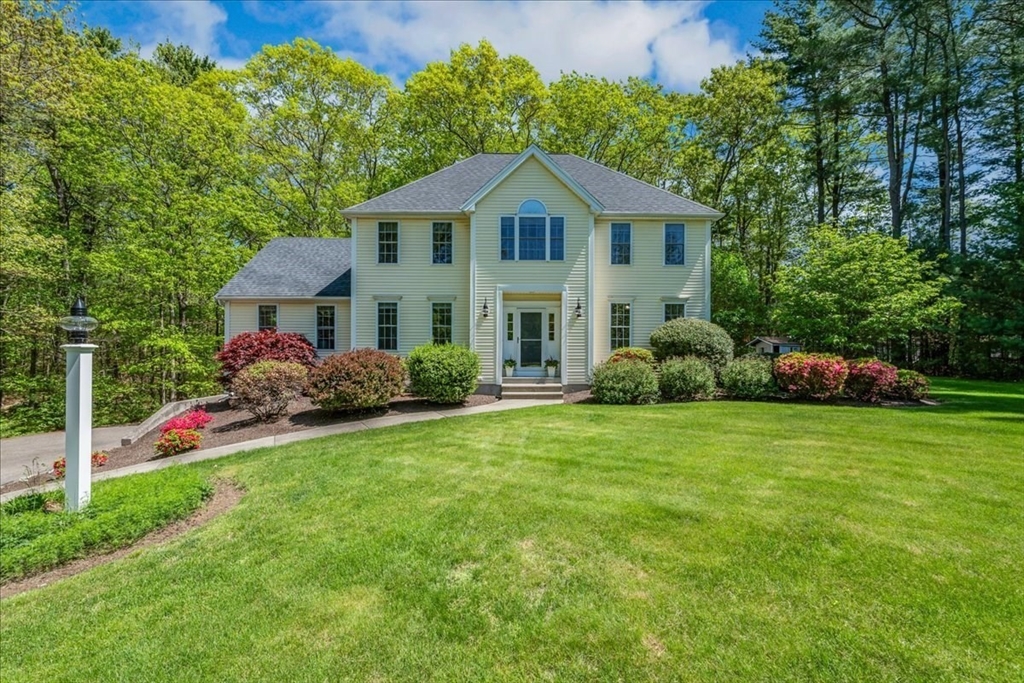 1 Cider Mill Road Franklin, MA 02038 - Photo 1 of 42 Gallery Image 1