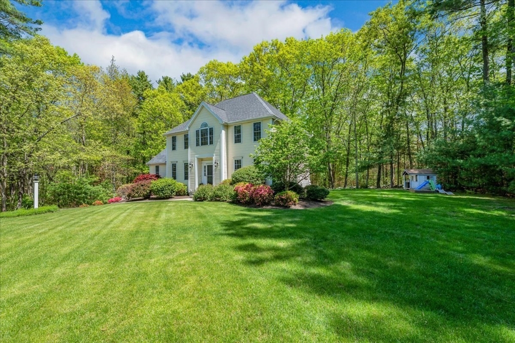 1 Cider Mill Road Franklin, MA 02038 - Photo 4 of 42 Gallery Image 4