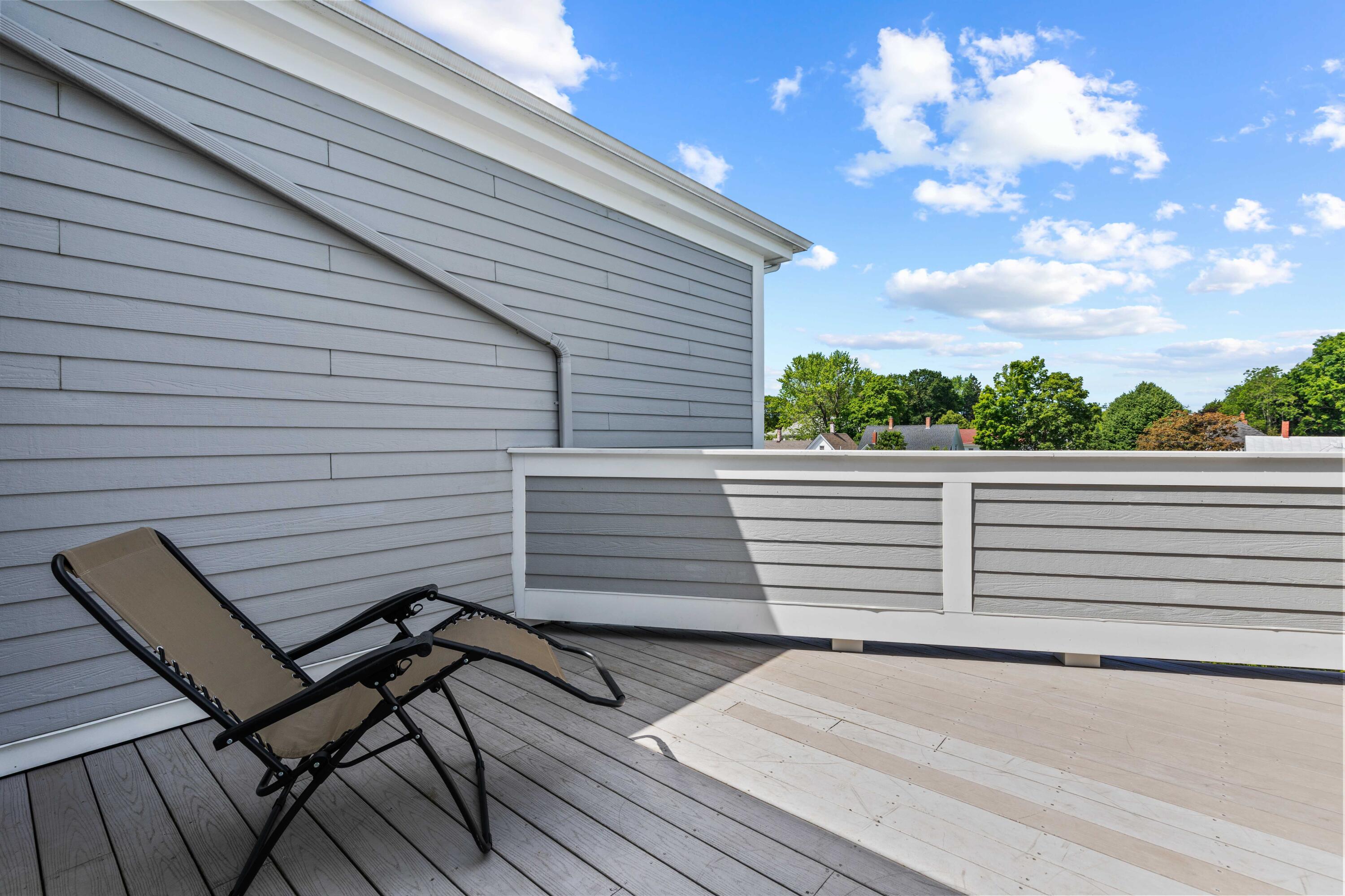 17 Abbey Road, Unit 7 Brunswick, ME 04011 - Photo 37 of 53 17 Abby Road Bunswick040