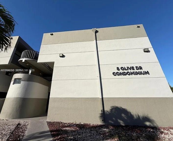 5 Olive Drive, Unit 5 Hialeah, FL 33010 - Photo 2 of 11