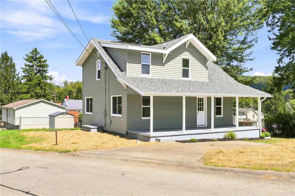 466 Old Rte 51 Smock, PA 15480 - Photo 3 of 45 Gallery Image 3
