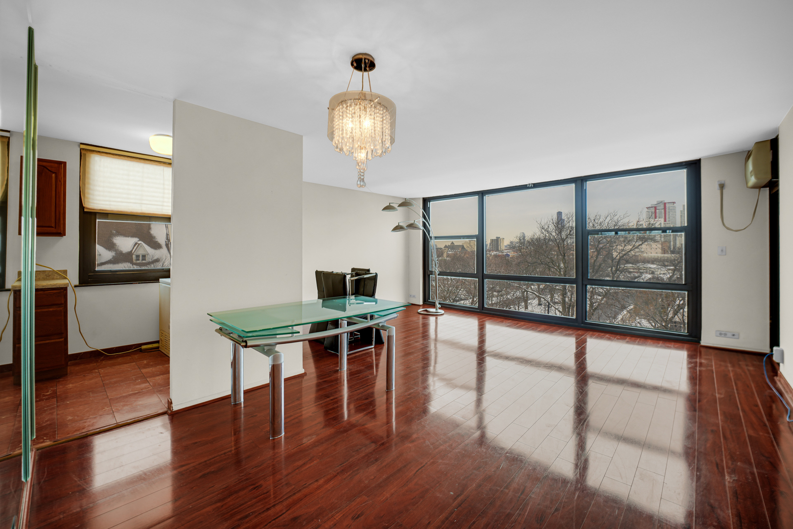 2605 South Indiana Avenue, Unit 402 Chicago, IL 60616 - Photo 8 of 23