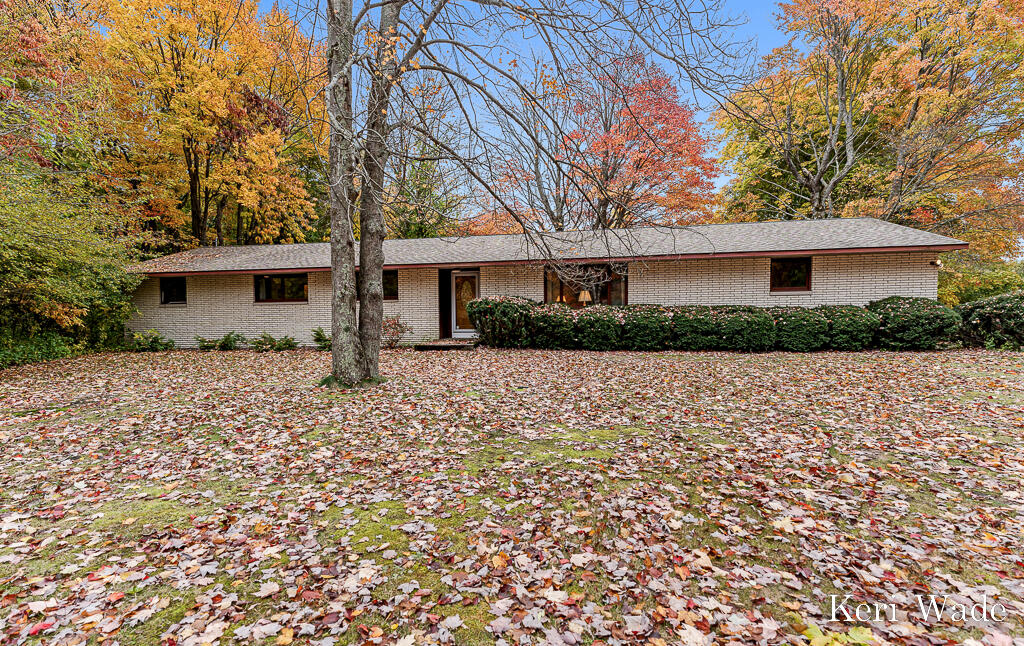 630 North Buys Road Muskegon, MI 49445 - Photo 1 of 43 630BuysRd01Lores