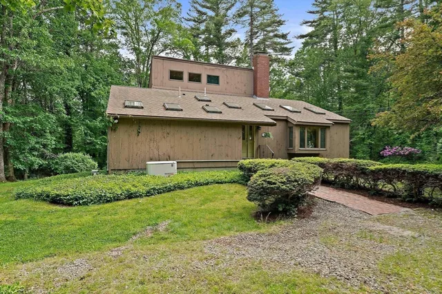 $820,000 | 575 First Parish Road, Scituate, MA 02066