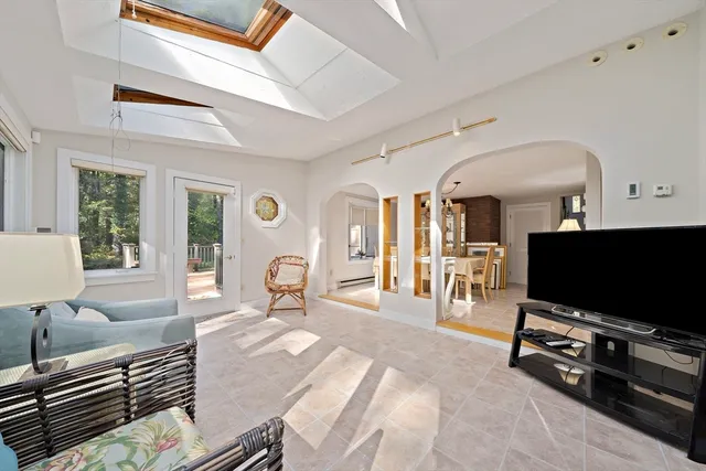 $820,000 | 575 First Parish Road, Scituate, MA 02066