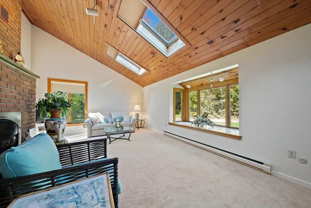 $820,000 | 575 First Parish Road, Scituate, MA 02066