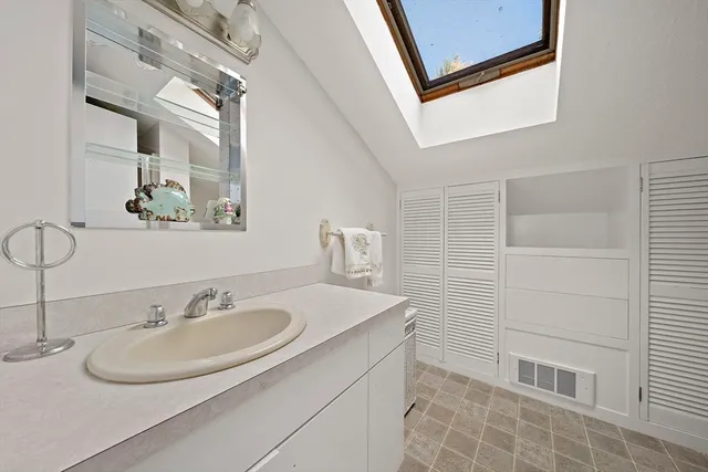 $820,000 | 575 First Parish Road, Scituate, MA 02066