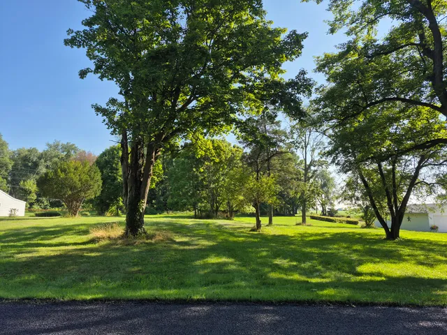 $39,500 | 309 Highland Street, Jonesville, MI 49250