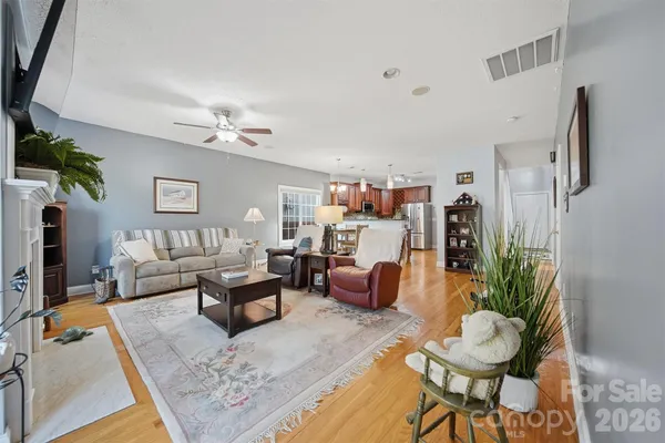 $364,900 | 4762 Braxton Gate Lane, Hickory, NC 28602
