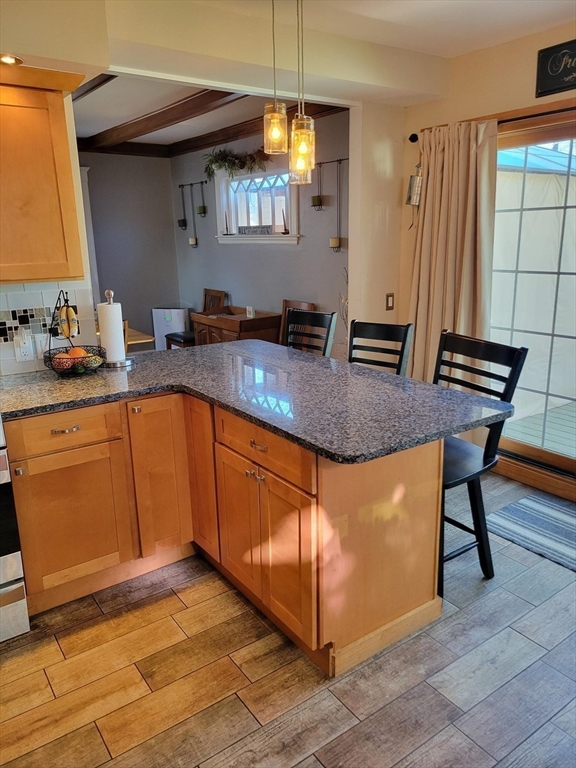 17 Maypole Road Quincy, MA 02169 - Photo 7 of 26 Gallery Image 7