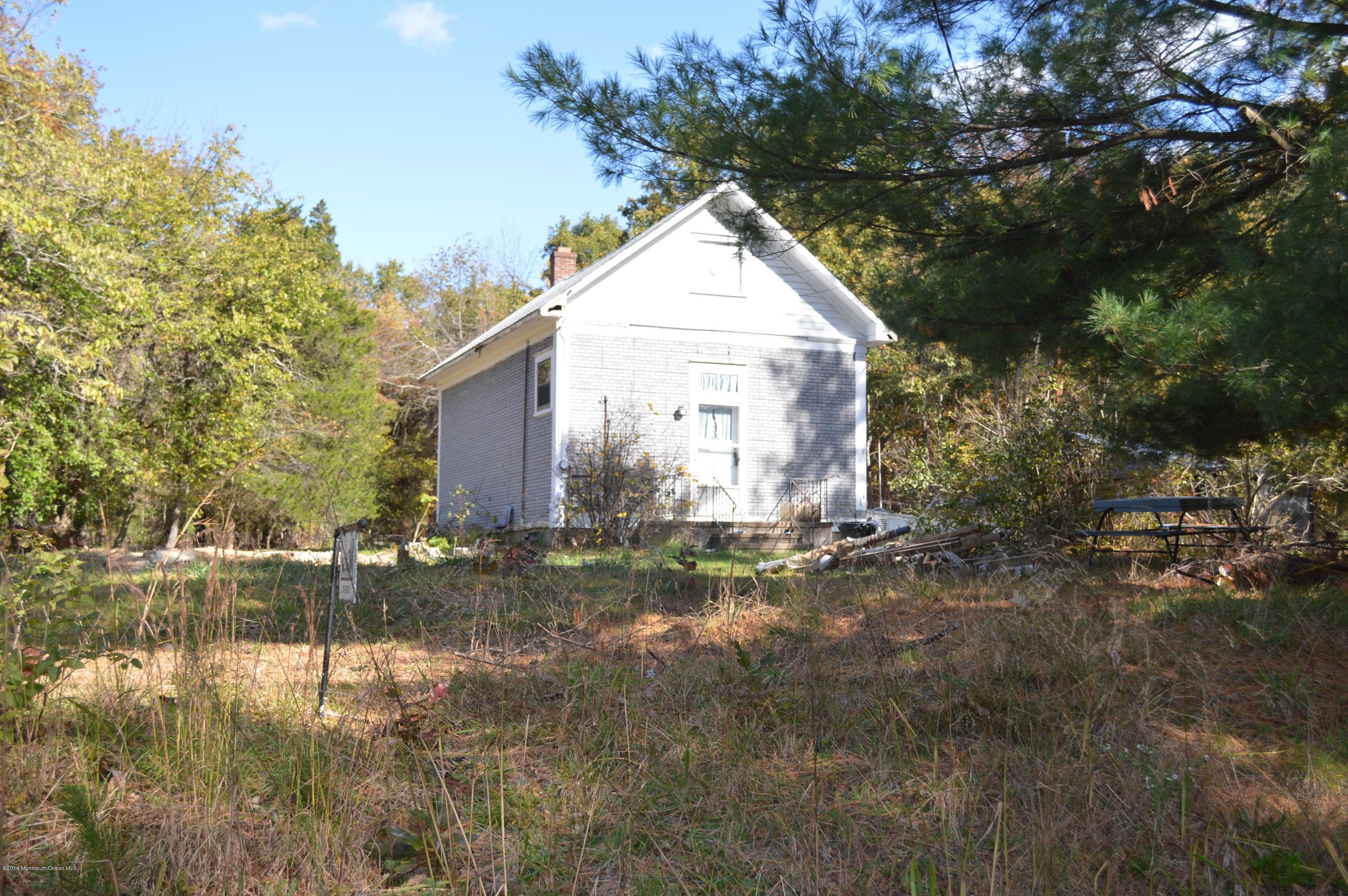 517 Leesville Road Jackson, NJ 08527 - Photo 1 of 9 DSC_9639