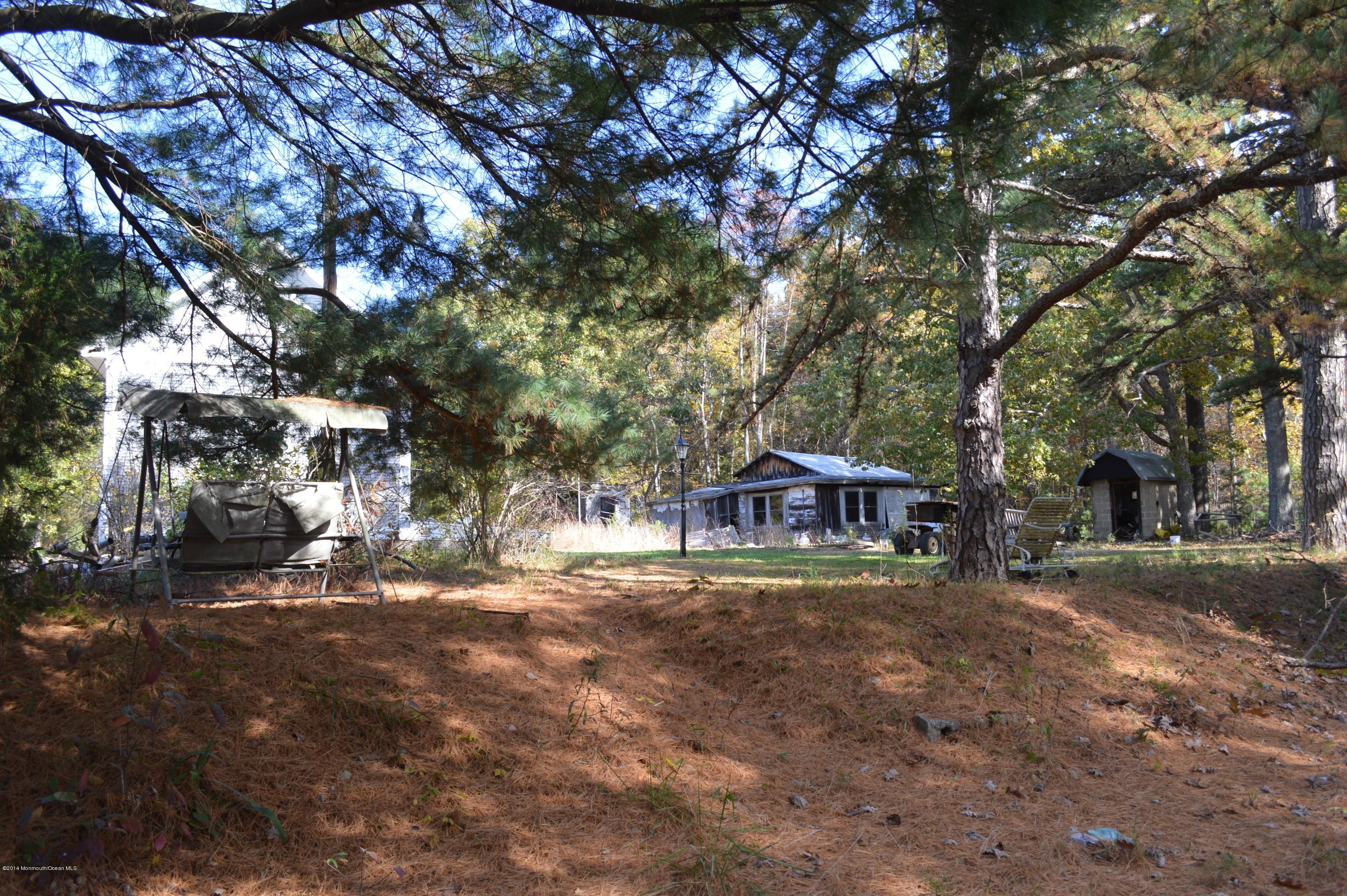 517 Leesville Road Jackson, NJ 08527 - Photo 3 of 9 DSC_9641