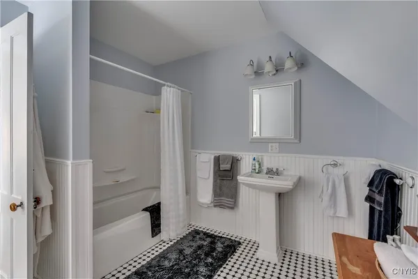 $299,900 | 3058 Mechanic Street, Denmark, NY 13626