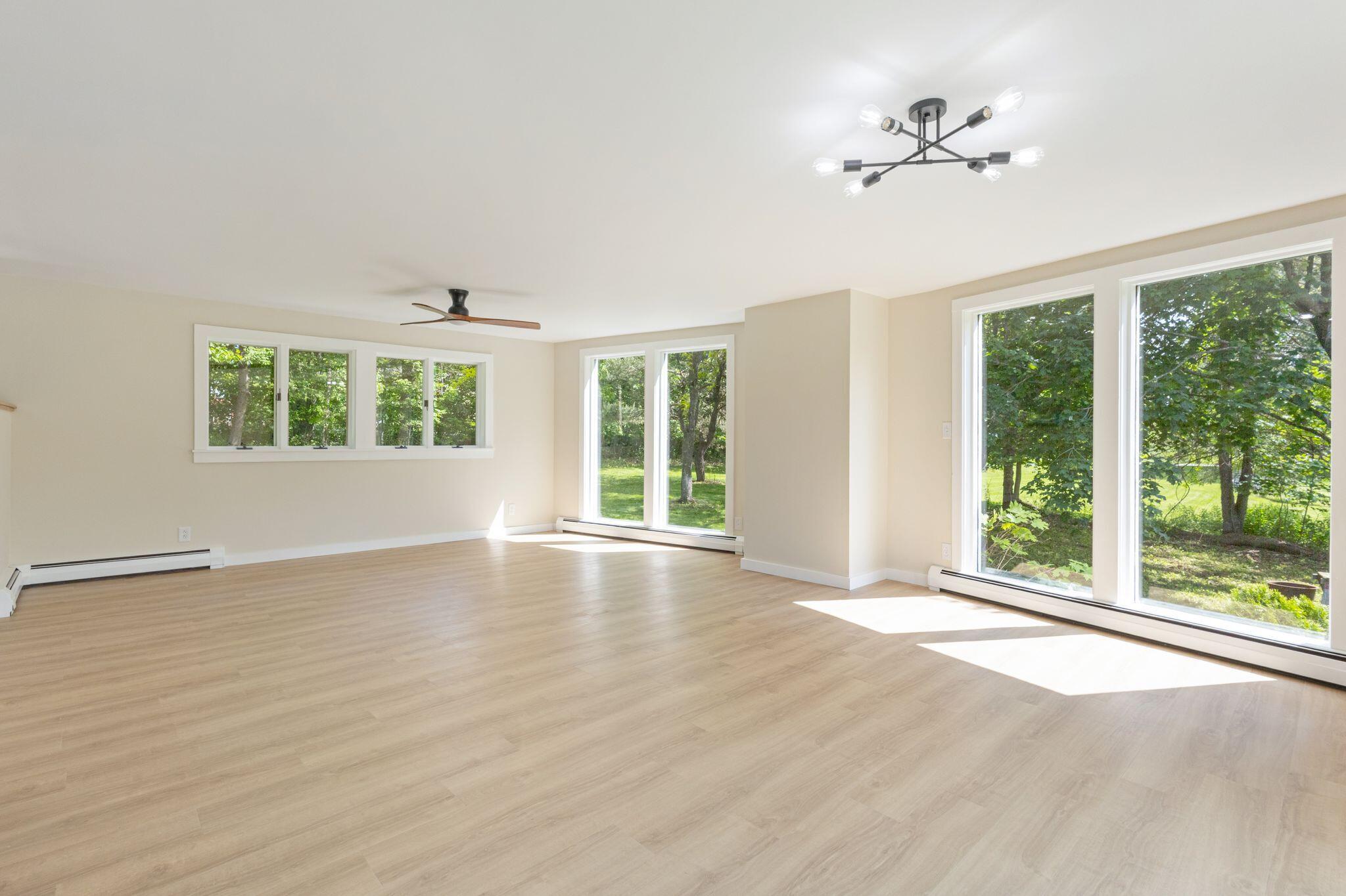 142 Hacker Road Brunswick, ME 04011 - Photo 12 of 40 142_Hacker_Rd_13