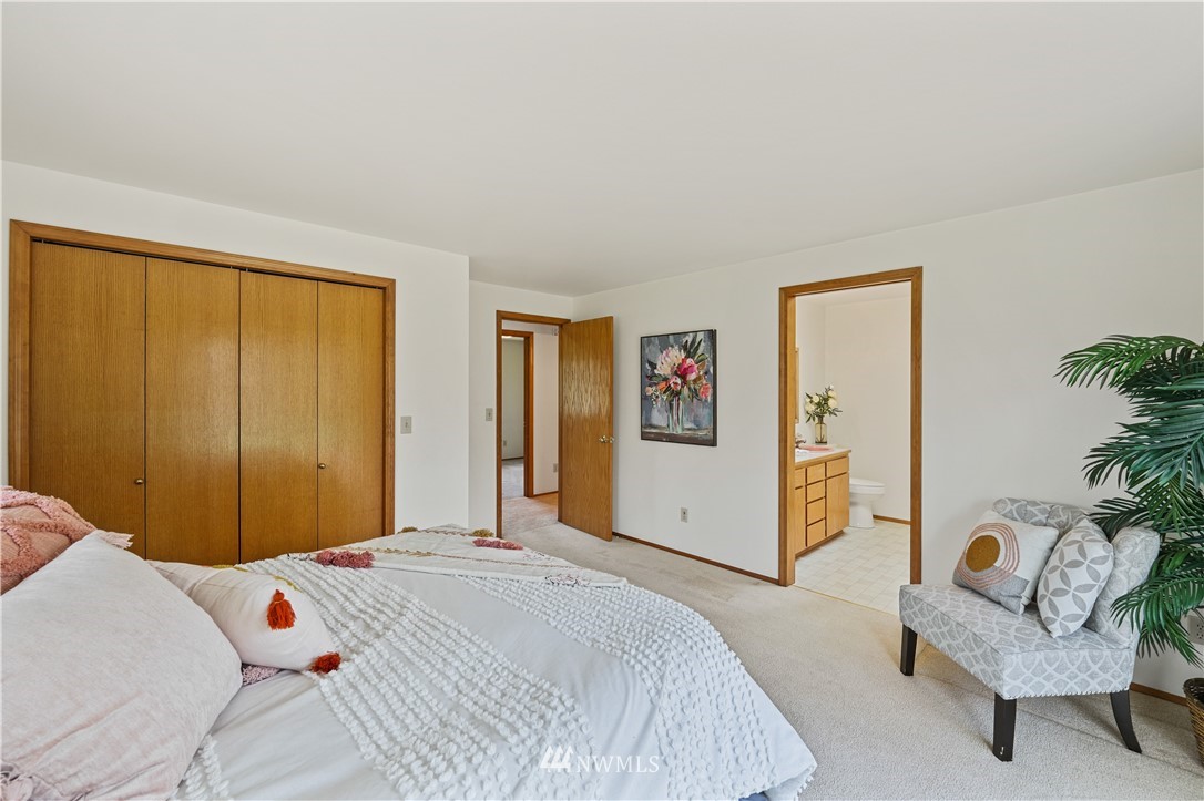 13042 Thompson Road Anacortes, WA 98221 - Photo 16 of 37 Gallery Image 16