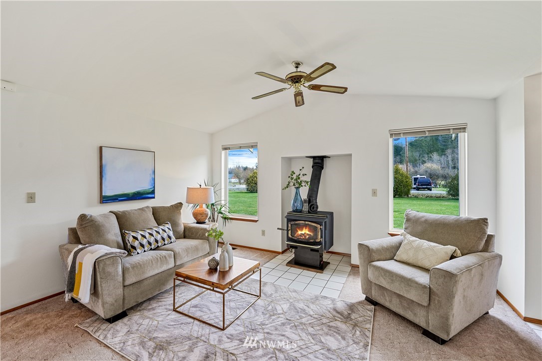 13042 Thompson Road Anacortes, WA 98221 - Photo 2 of 37 Gallery Image 2
