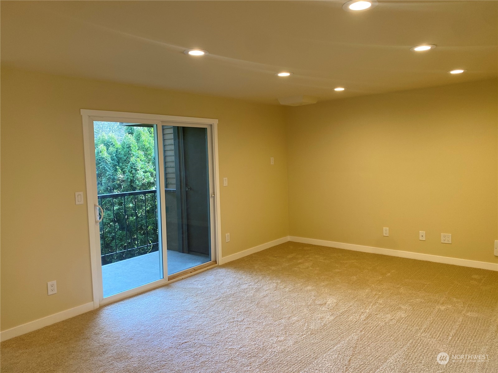 7219 224th Street Southwest, Unit K4 Edmonds, WA 98026 - Photo 7 of 19 Gallery Image 7