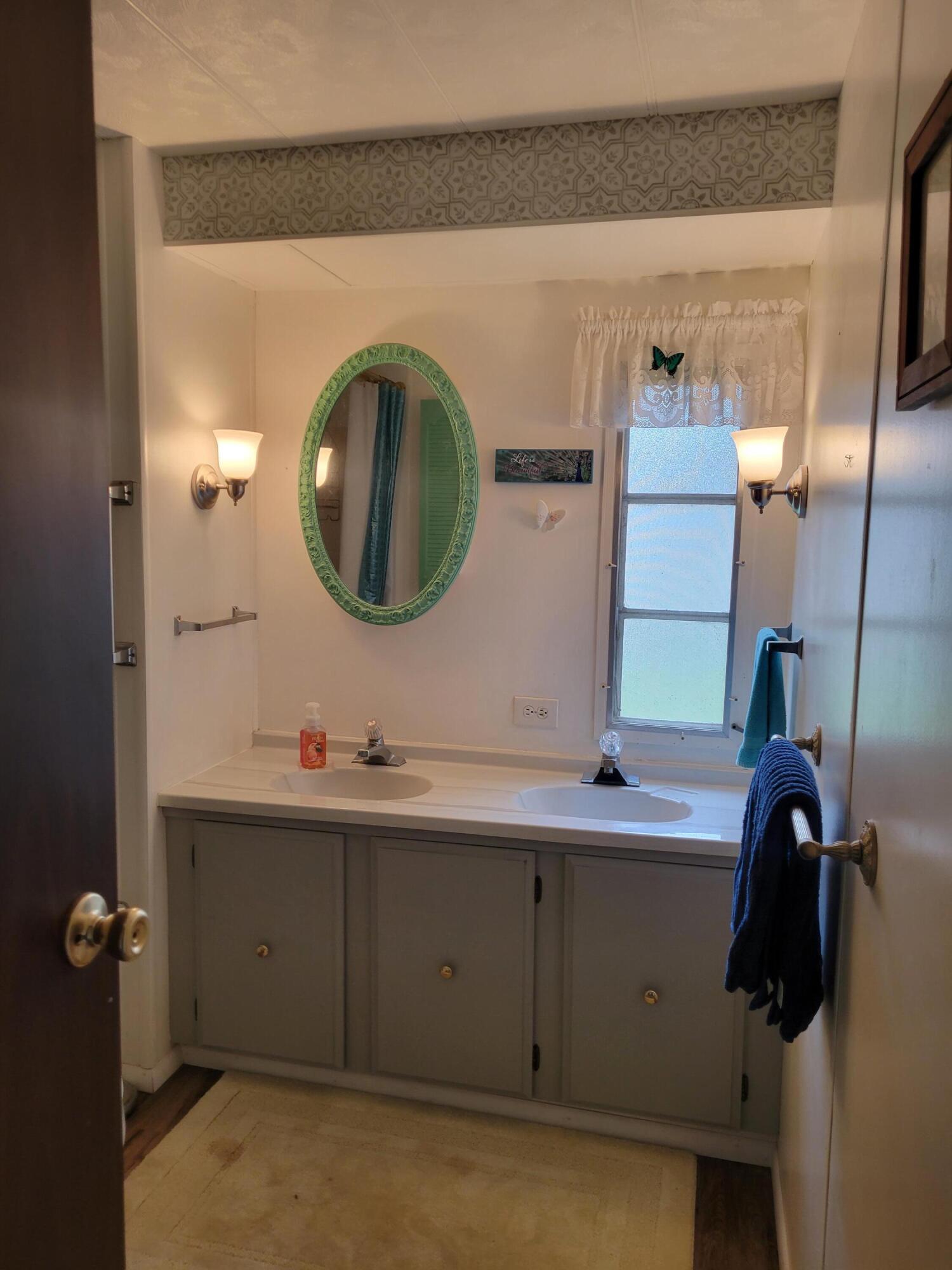 9225 Southeast 60th Drive Okeechobee, FL 34974 - Photo 7 of 17 20231117_101235