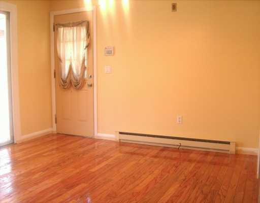 450 Gardiner Road Richmond, RI 02892 - Photo 4 of 10 Dining Room.