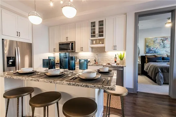 $2,683 | 6500 Aria Boulevard, Unit 556, Sandy Springs, GA 30328