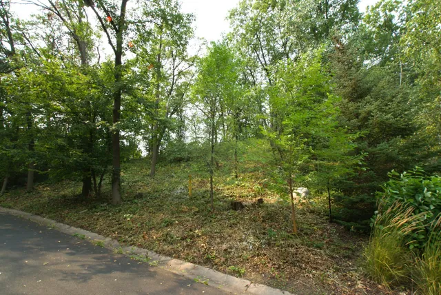 $399,900 | 1408 Alpine Pass, Golden Valley, MN 55416