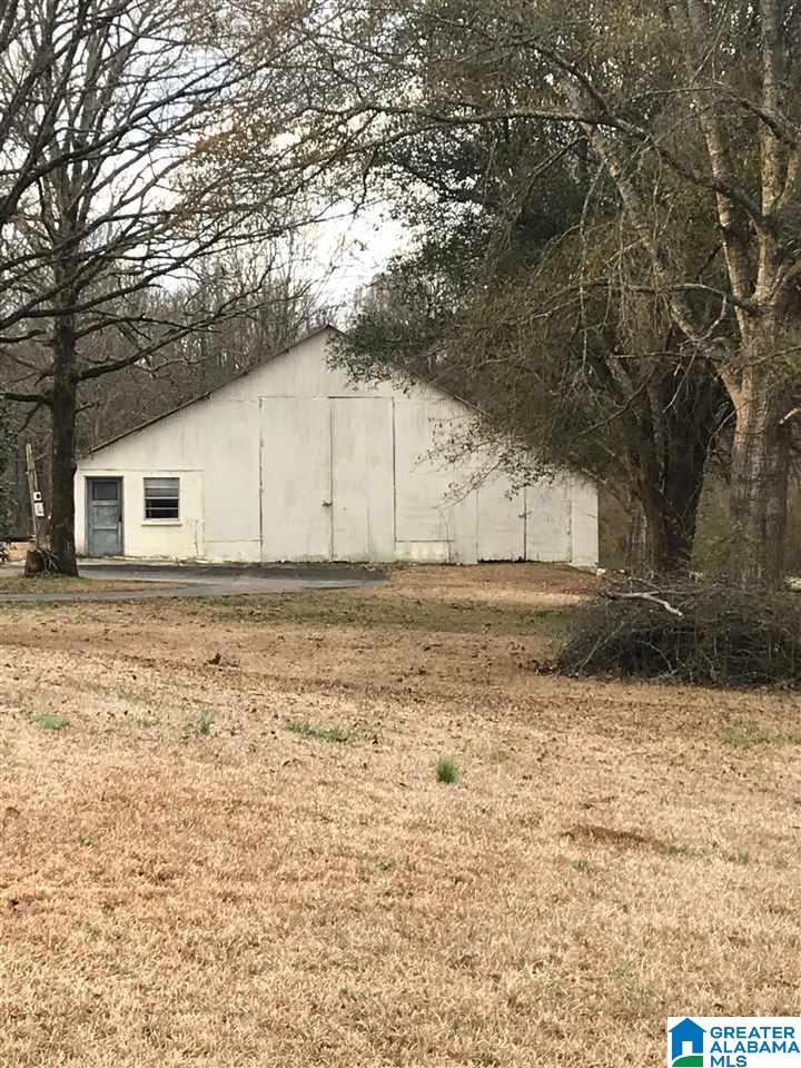 1547 Fulton Gap Road Sylacauga, AL 35150 - Photo 11 of 46