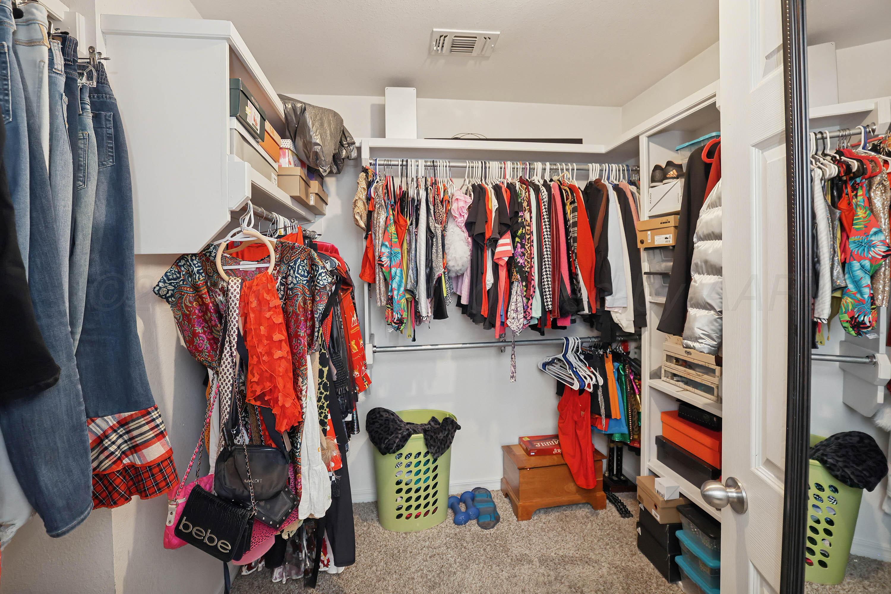 7110 Apollo Trail Amarillo, TX 79118 - Photo 16 of 27 17-Primary Closet