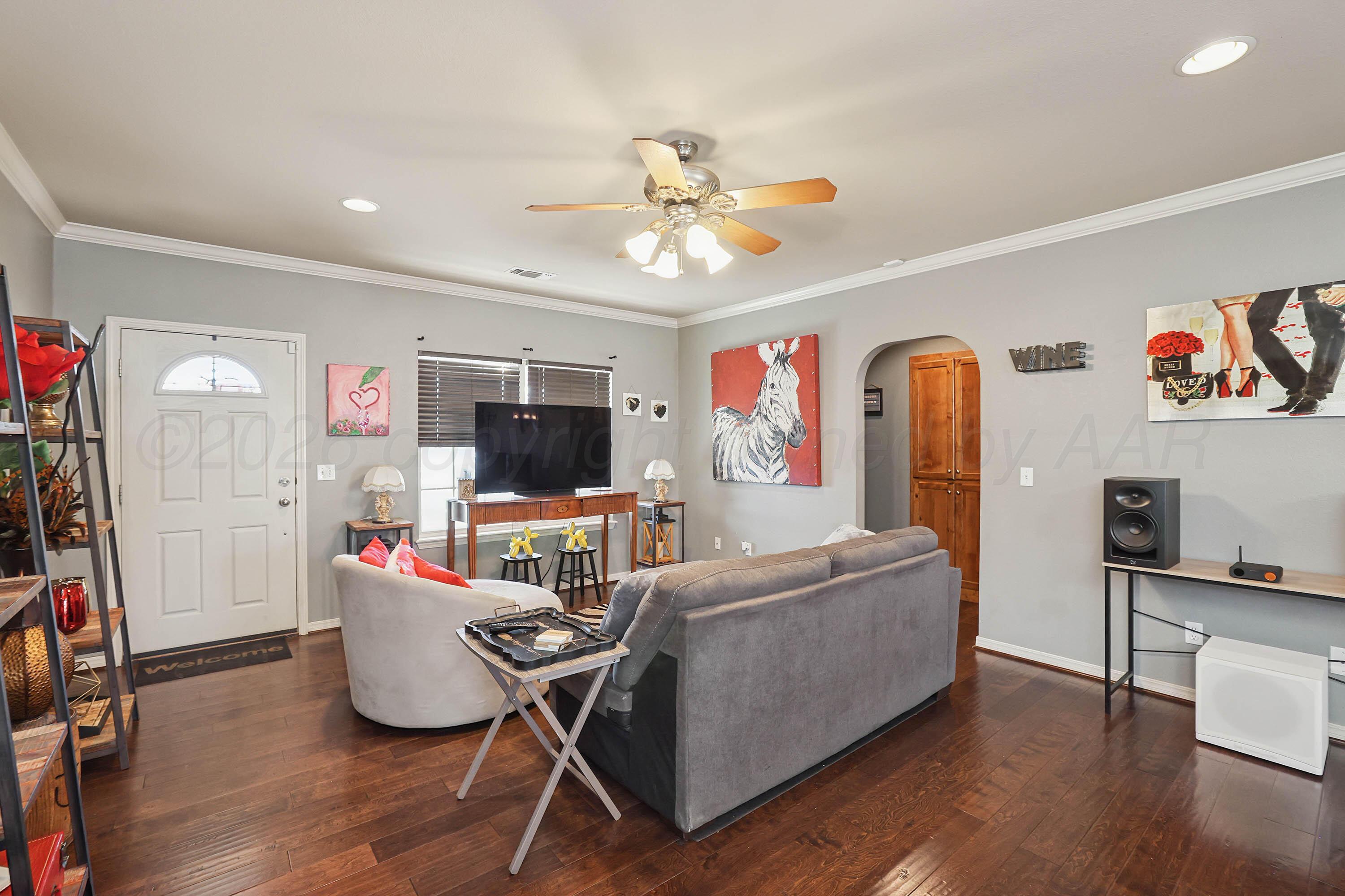 7110 Apollo Trail Amarillo, TX 79118 - Photo 5 of 27 6-Living Area