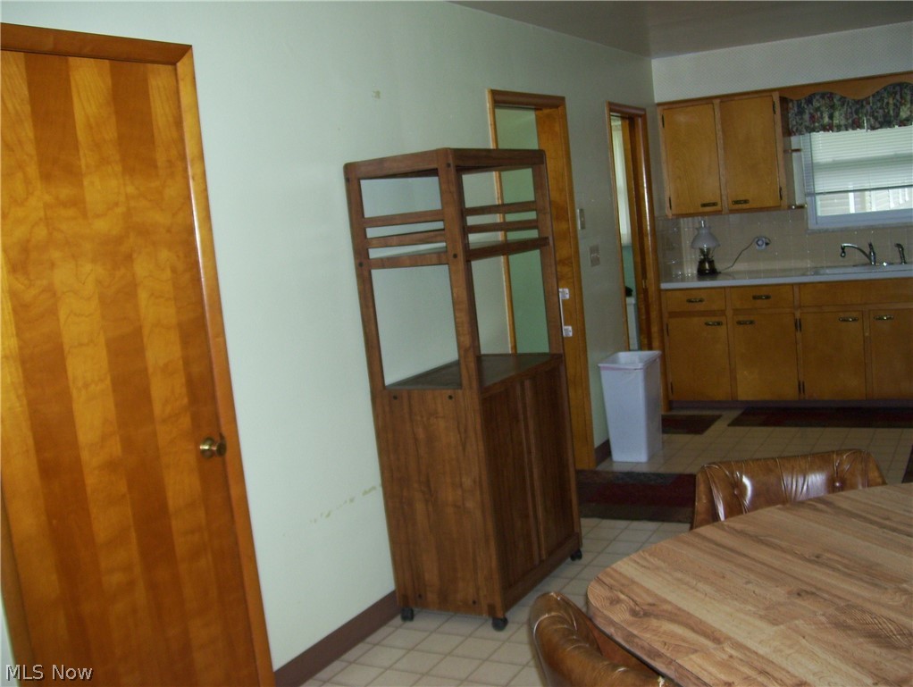 3510 Shellhart Road Barberton, OH 44203 - Photo 6 of 14 Gallery Image 6