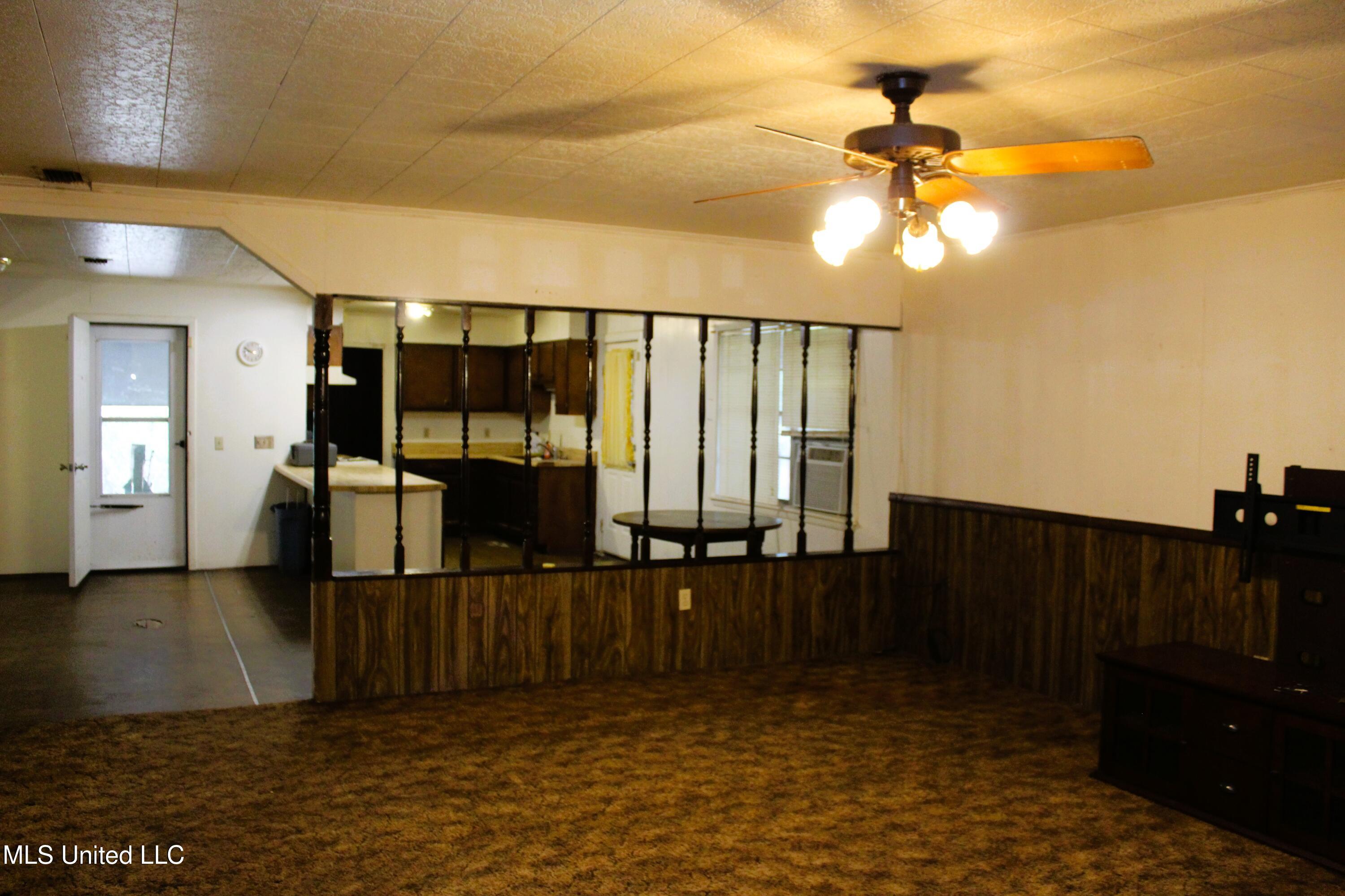 105 Pecan Drive Lucedale, MS 39452 - Photo 11 of 24 IMG_9905