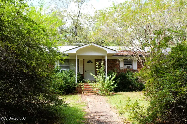 $125,000 | 105 Pecan Drive, Lucedale, MS 39452