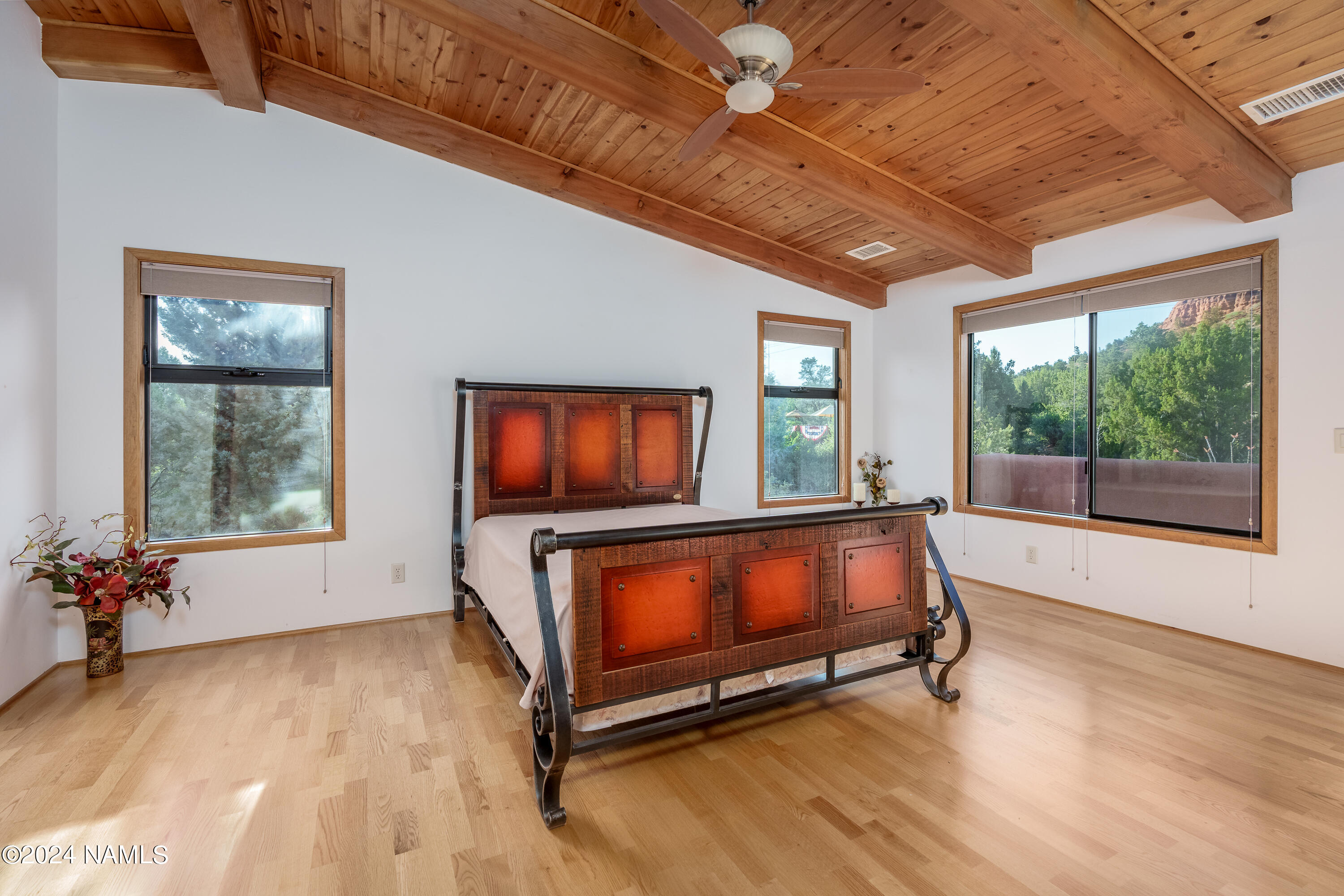 60 West Gunsmoke Road Sedona, AZ 86336 - Photo 17 of 61 60 W Gunsmoke Rd Sedona AZ-40