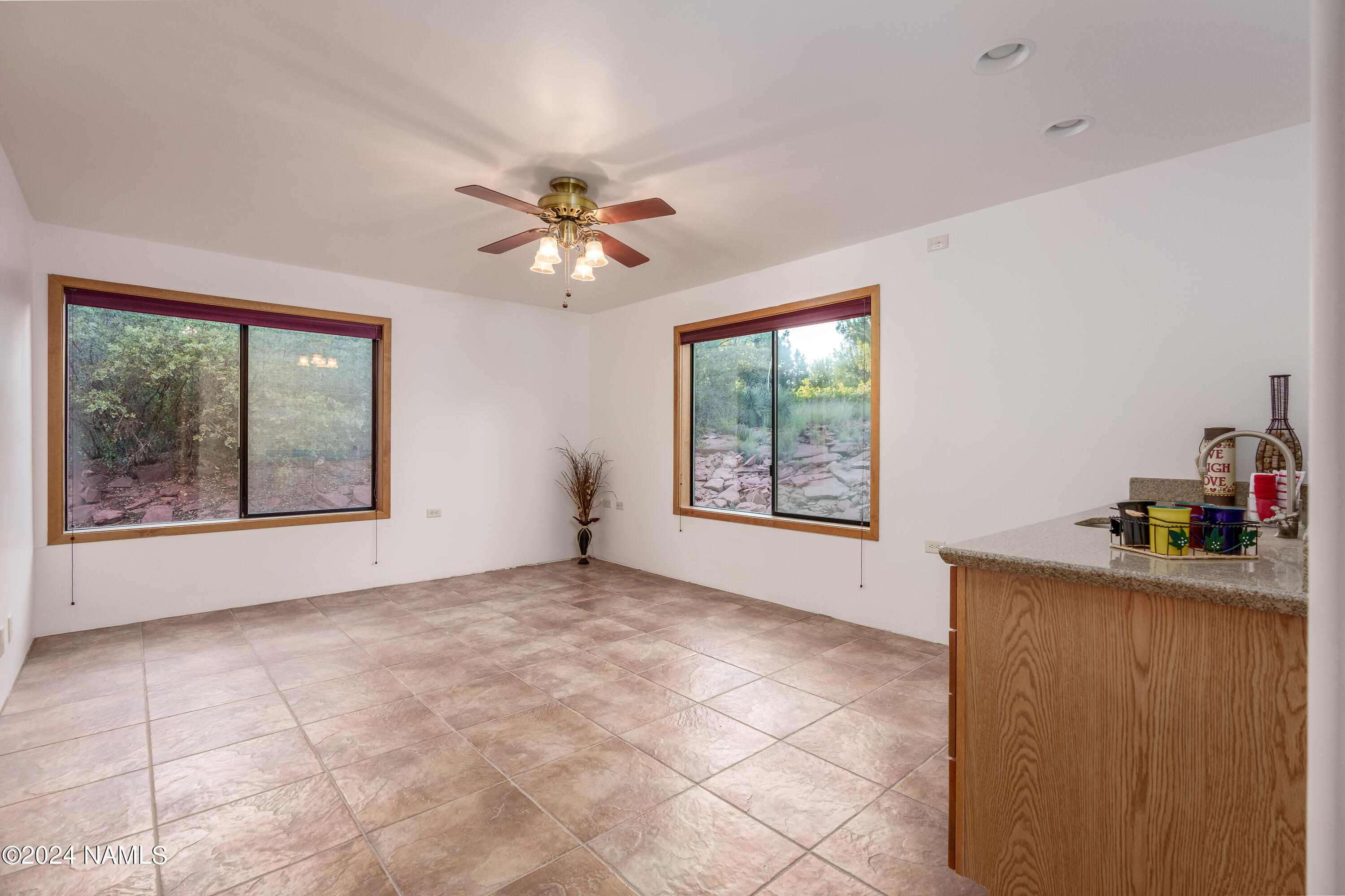 60 West Gunsmoke Road Sedona, AZ 86336 - Photo 28 of 61 60 W Gunsmoke Rd Sedona AZ-54