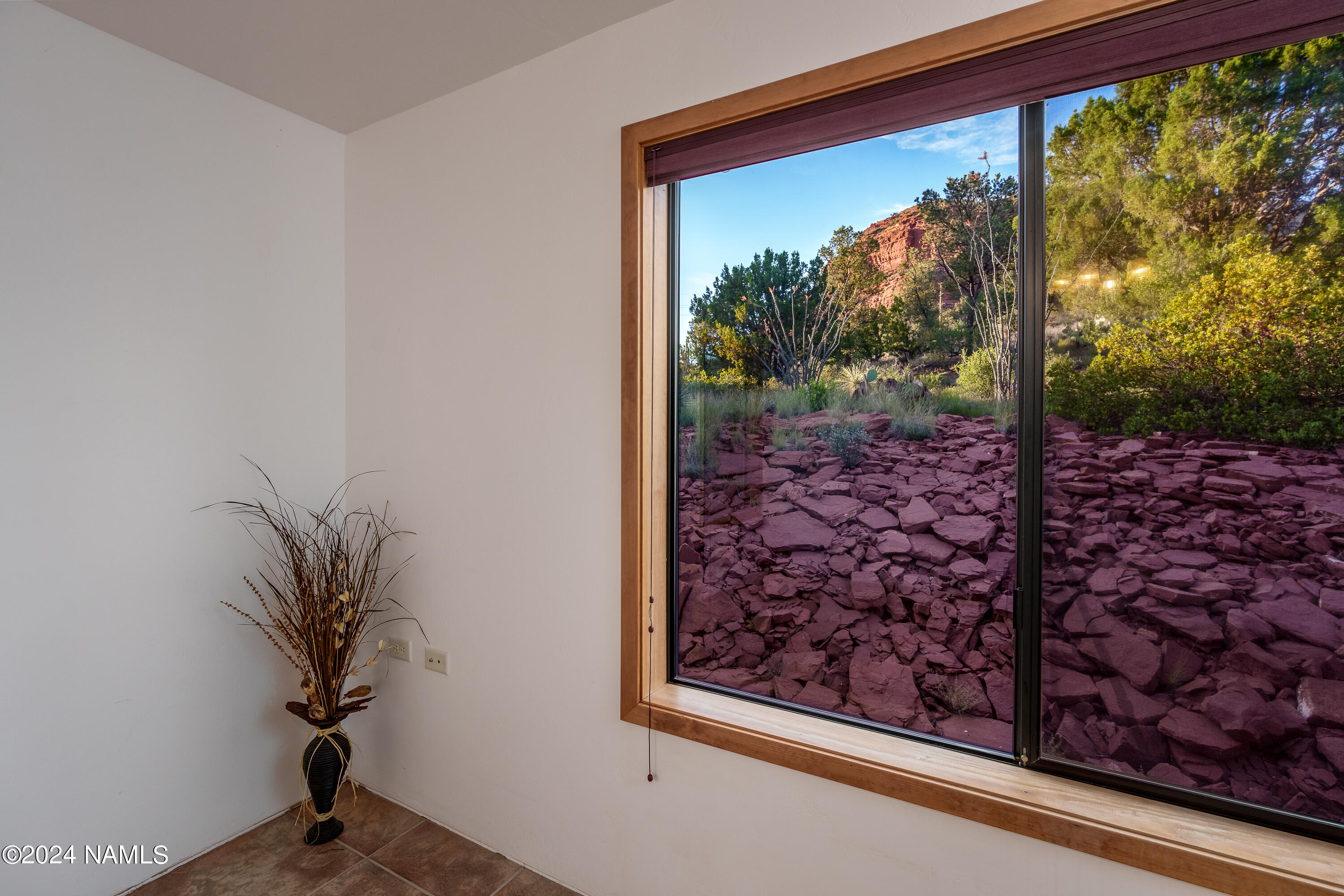 60 West Gunsmoke Road Sedona, AZ 86336 - Photo 29 of 61 60 W Gunsmoke Rd Sedona AZ-55