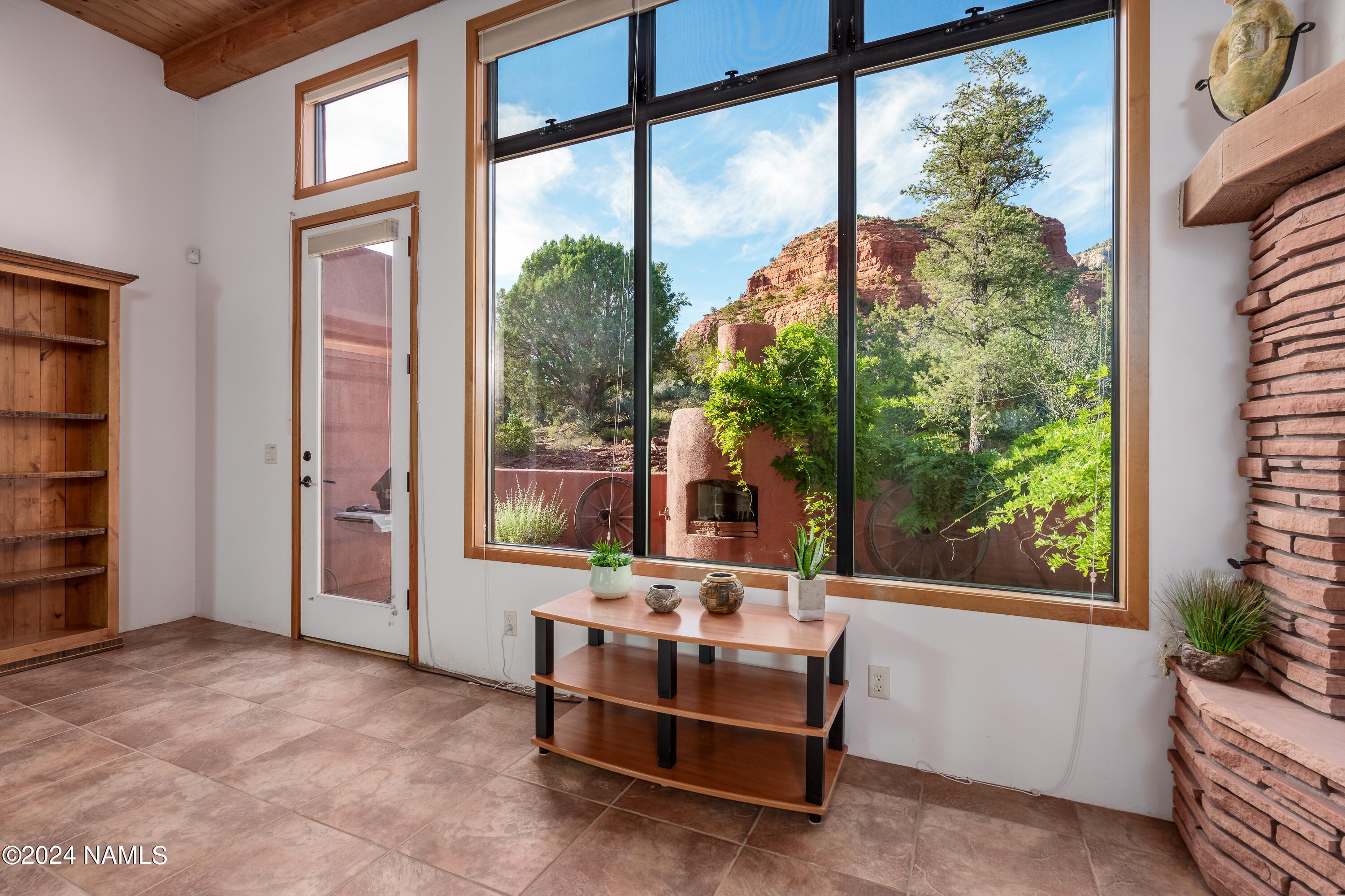 60 West Gunsmoke Road Sedona, AZ 86336 - Photo 7 of 61 60 W Gunsmoke Rd Sedona AZ-23