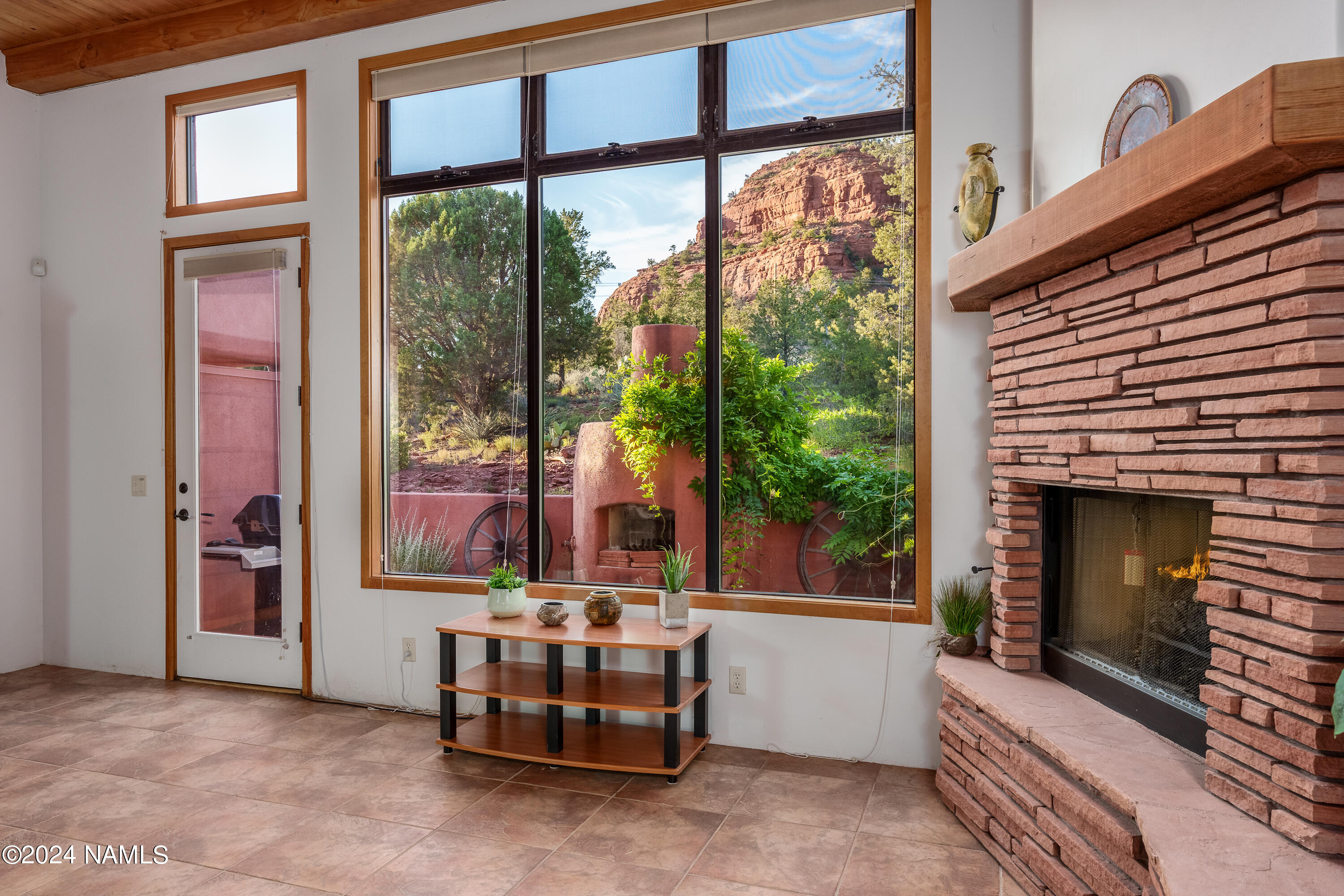 60 West Gunsmoke Road Sedona, AZ 86336 - Photo 8 of 61 60 W Gunsmoke Rd Sedona AZ-29