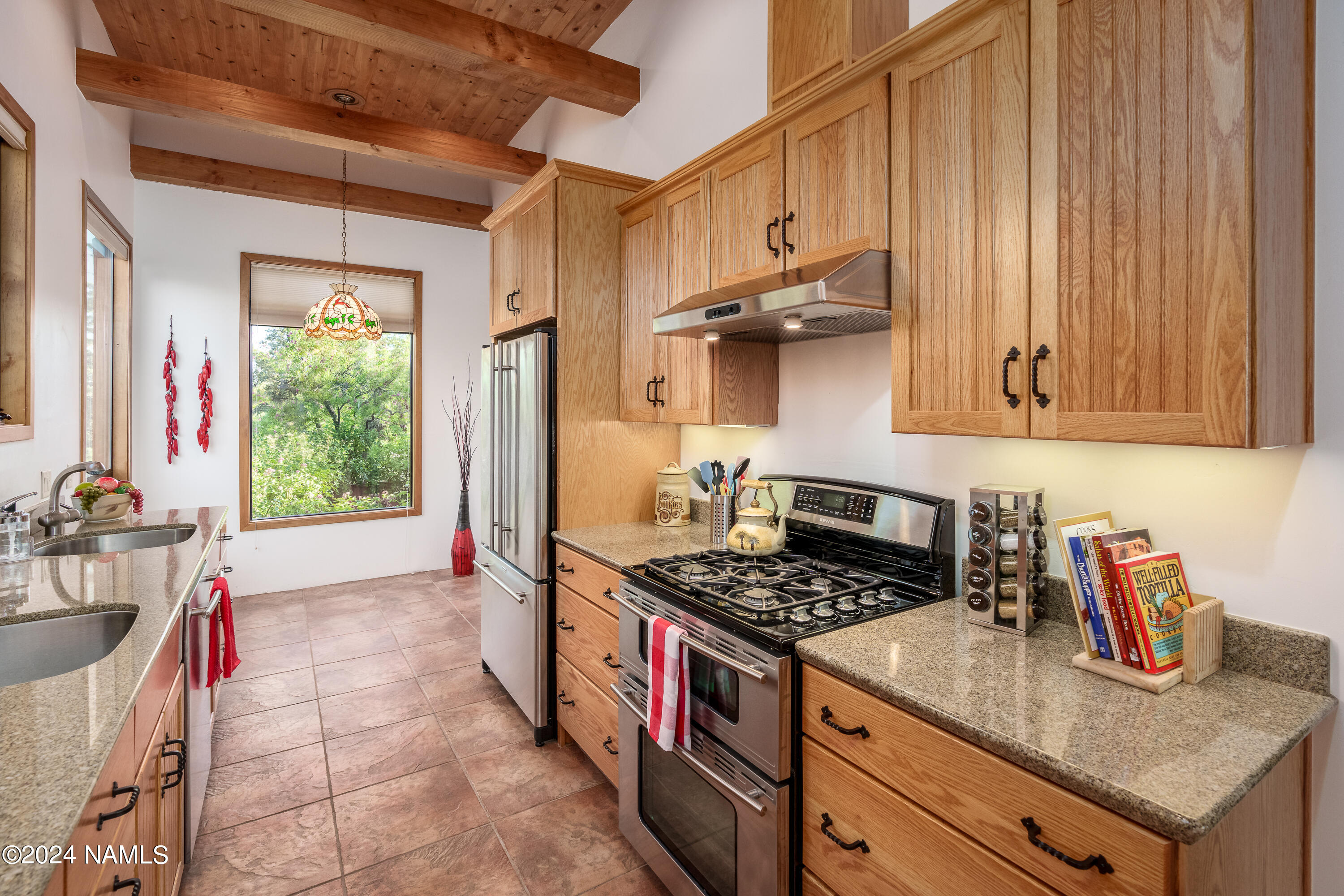 60 West Gunsmoke Road Sedona, AZ 86336 - Photo 10 of 61 60 W Gunsmoke Rd Sedona AZ-25