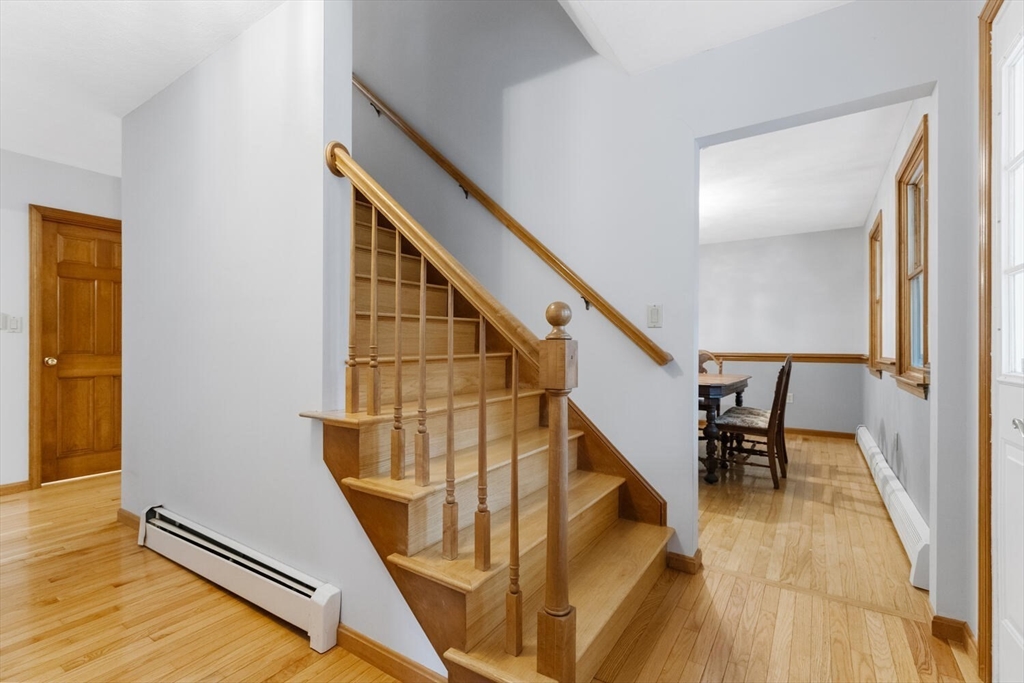 11 Simonds Farm Road Billerica, MA 01862 - Photo 15 of 42 a view of entryway