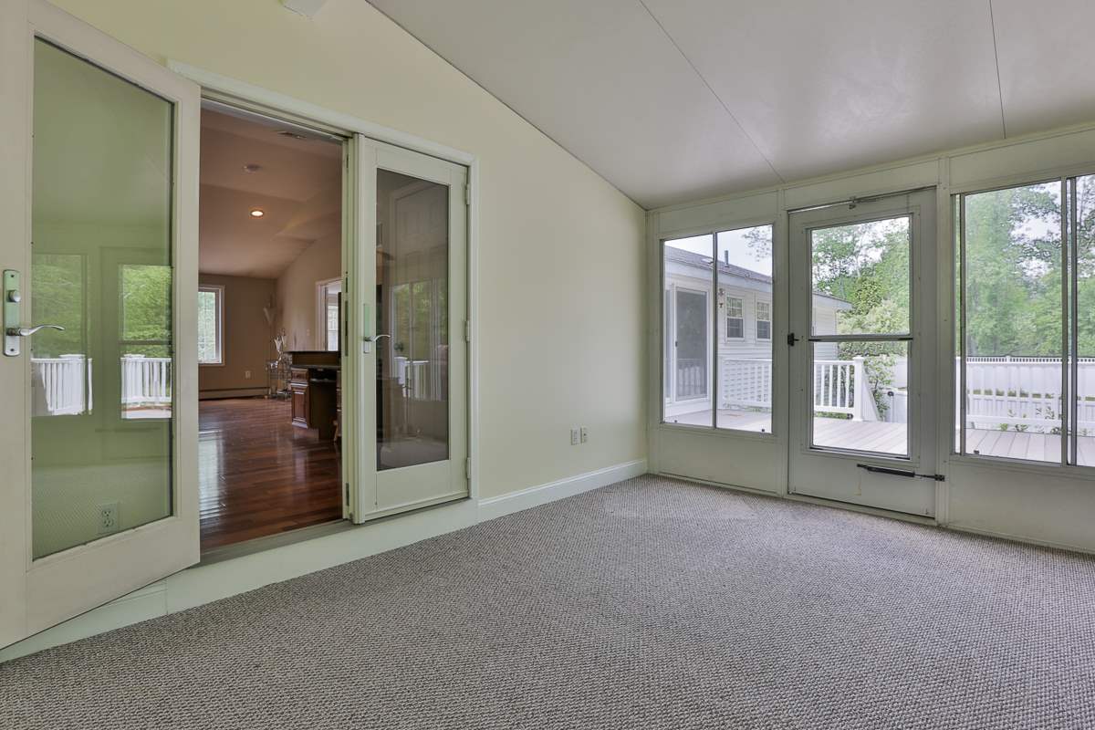 2 Walker Road Atkinson, NH 03811 - Photo 18 of 40