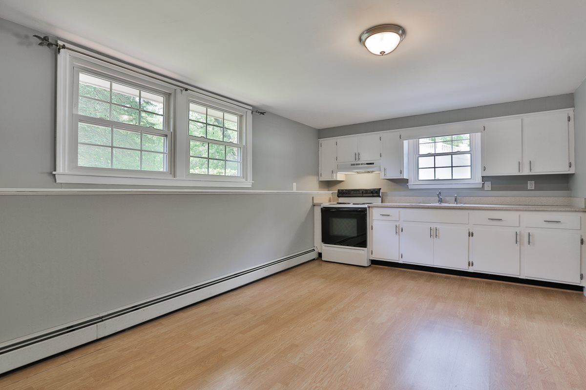 2 Walker Road Atkinson, NH 03811 - Photo 31 of 40