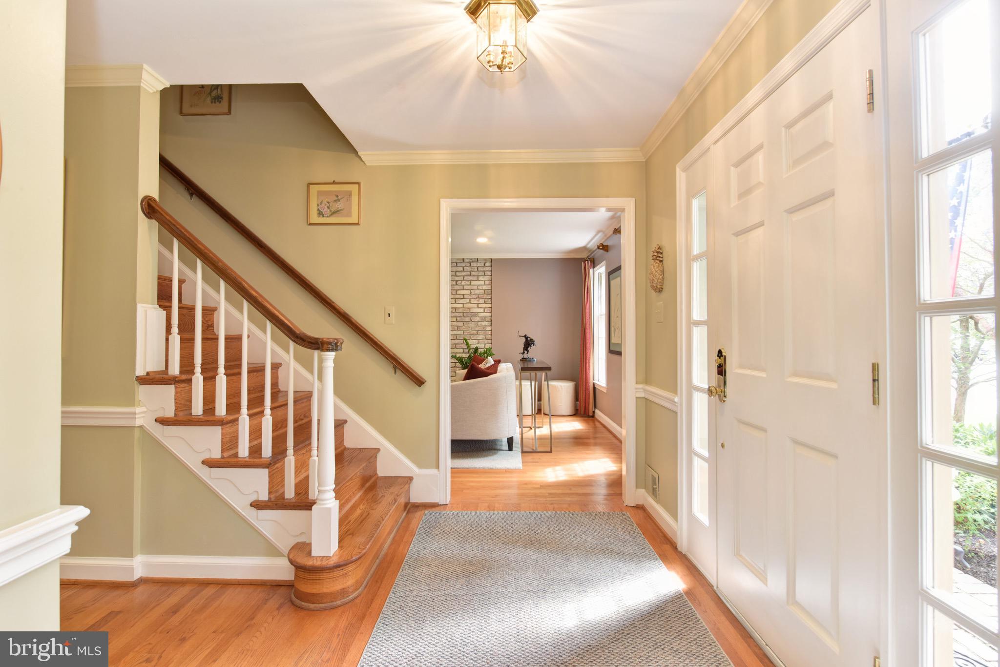 1609 Stonebridge Road Alexandria, VA 22304 - Photo 13 of 53 Entrance foyer greets friends and family