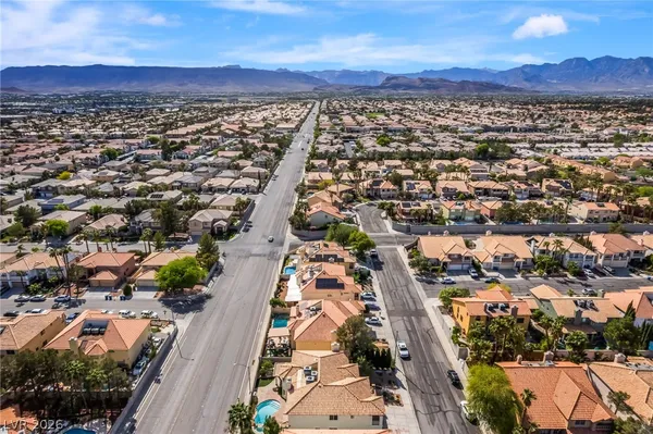 $650,000 | 9151 Ivory Beach Drive, Las Vegas, NV 89147