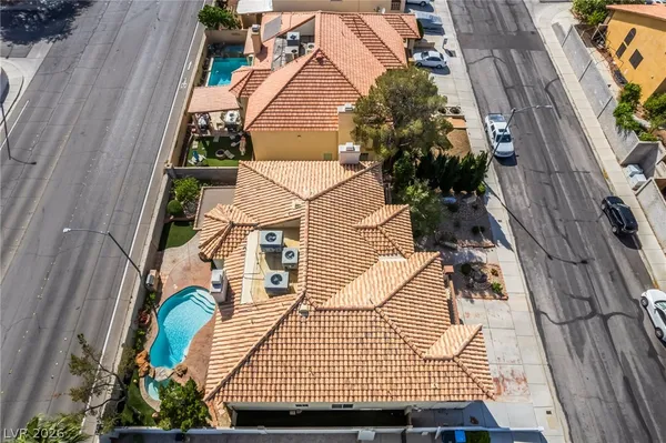 $650,000 | 9151 Ivory Beach Drive, Las Vegas, NV 89147