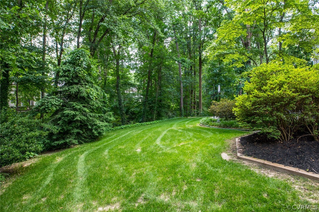 2501 Cromwell Road North Chesterfield, VA 23235 - Photo 32 of 33 Gallery Image 32