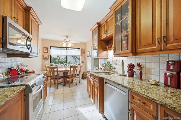 $675,000 | 59 Heritage Hills, Unit A, Somers, NY 10589