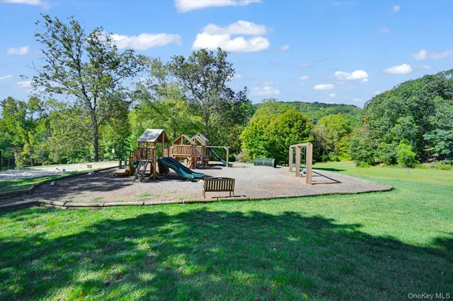 $699,000 | 59 Heritage Hills, Unit A, Somers, NY 10589